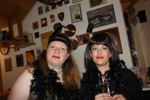 damensitzung2019-06B8B270B6-9D5C-E8CC-6EF9-F6B1D8A28C6D