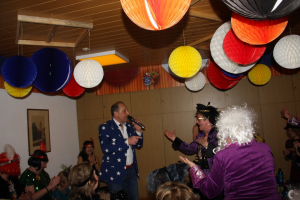 damensitzung2019-70E11F4BD9-7B4A-8E8C-18C0-B0812020F096