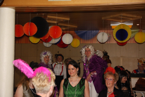 damensitzung2019-78E6D20226-619B-0623-793B-FBF62584C564