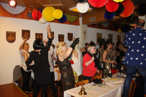 damensitzung2019-83CB5E4DFA-F700-5995-6DA7-6D740242F874