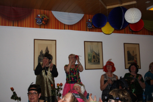 damensitzung2019-8844588607-21E6-EDC0-9DBA-58784BBD142F