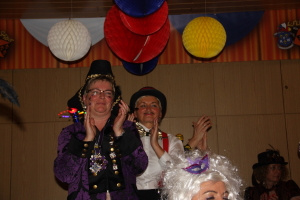 damensitzung2019-89218C1715-74D4-F868-4F45-4B710D5161A2