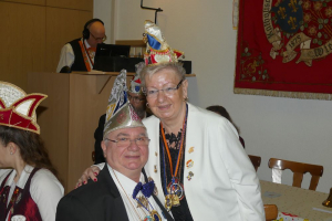 fruehschoppen-15011867E-C6D0-DCEE-1456-B5799B8B4CE9