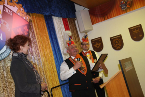 fruehschoppen-39B0F55972-38A8-CC6D-E0B3-3AD4771278C7